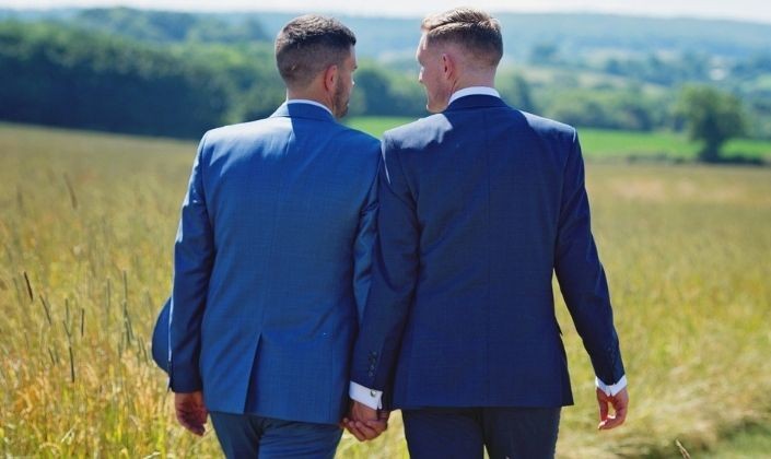 Falta de publicidade n�o impede reconhecimento de uni�o est�vel homoafetiva