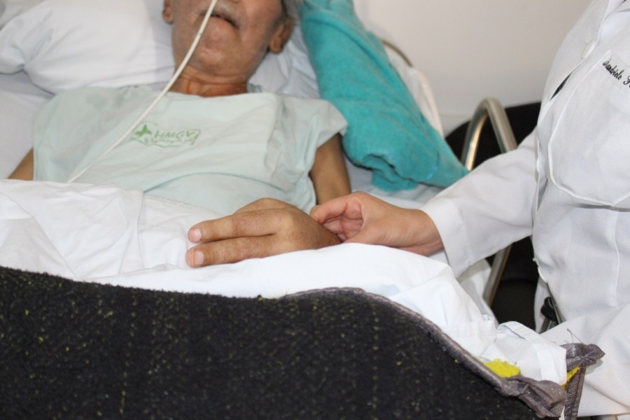 Plano de sa�de deve garantir a cobertura, independente da idade?